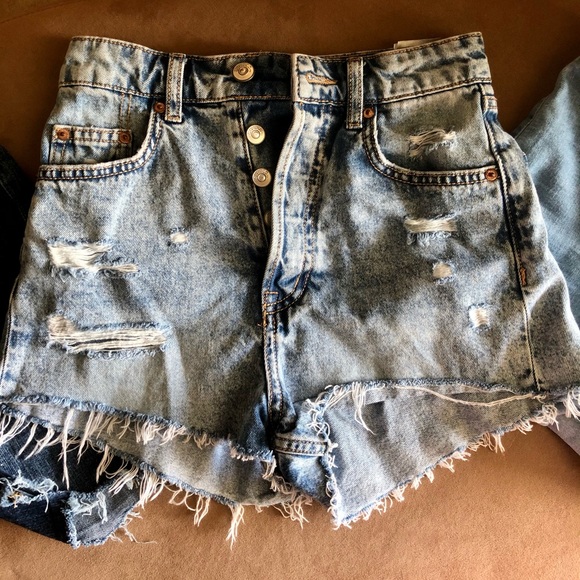 SOLD ❌Bundle of shorts 💕 - Picture 3 of 8